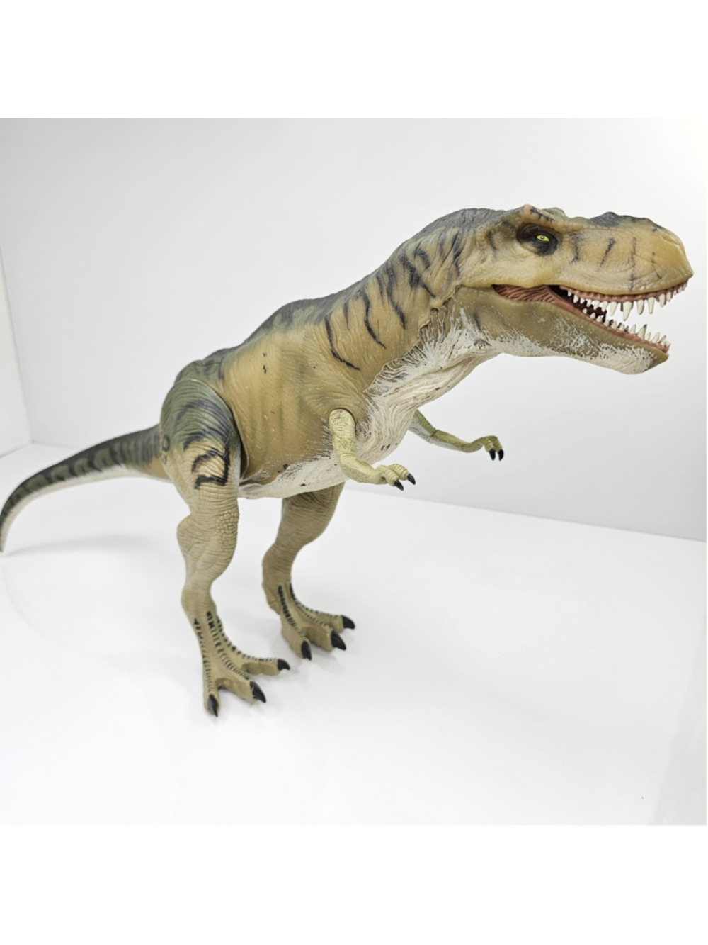 Jurassic Park Lost World Thrasher T-Rex 1997 Hasbro Dinosaur JP29 Vintage